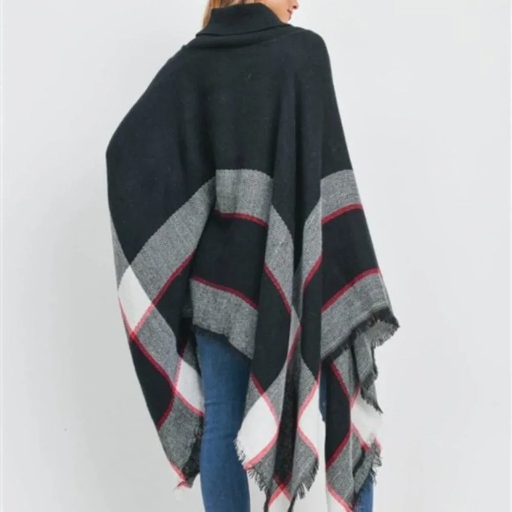 CHIC Plaid Print Knit Turtleneck Poncho Top - Picture 5 of 7